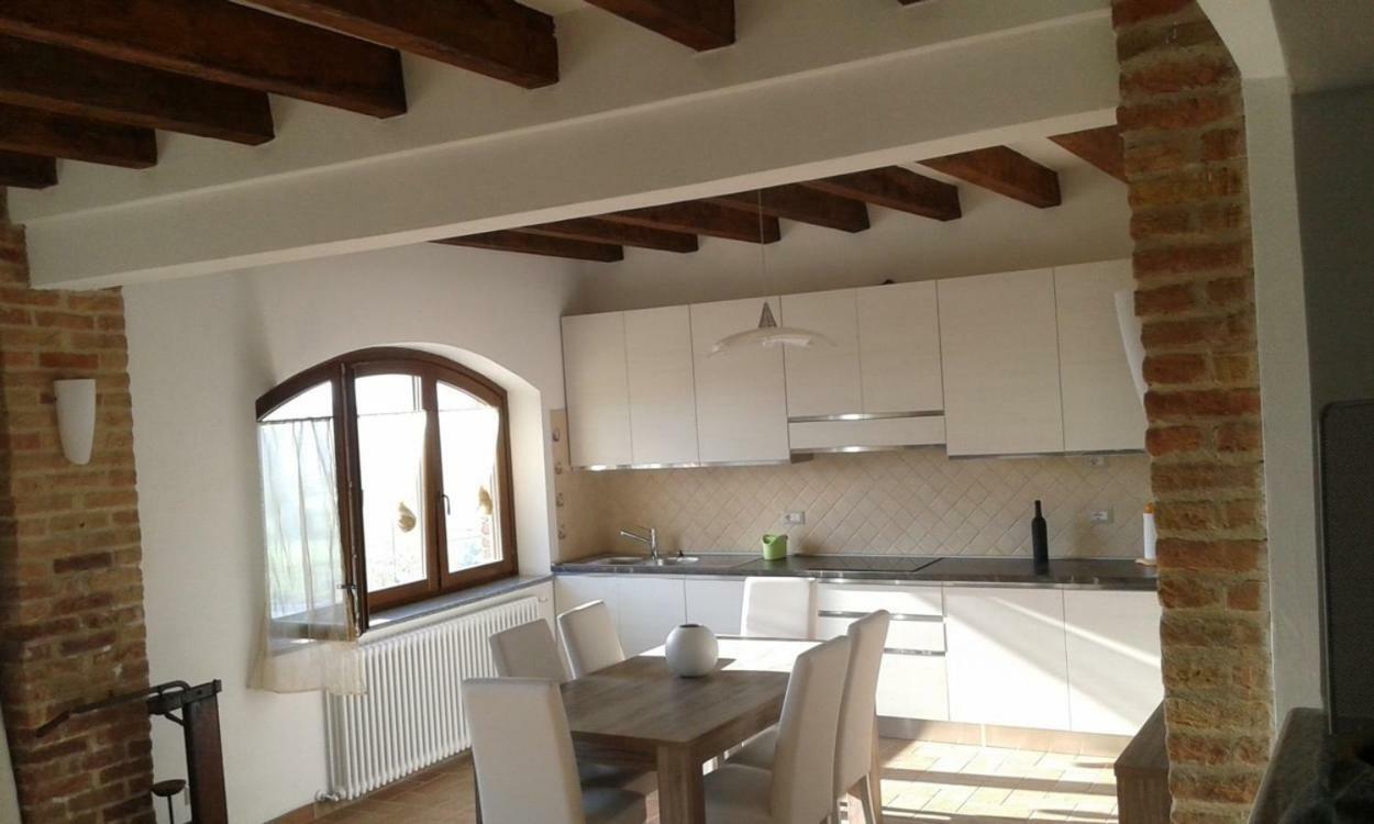 Casa Vacanze Sweet Dreams Agliano Terme Exterior photo